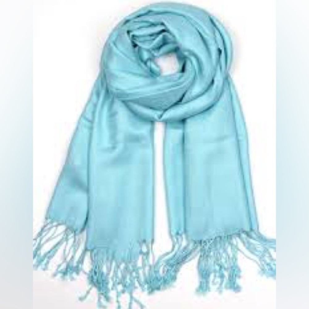 NWOT,Layers by Lizden Marvelush Fringe Light Blue Scarf,Never Worn!